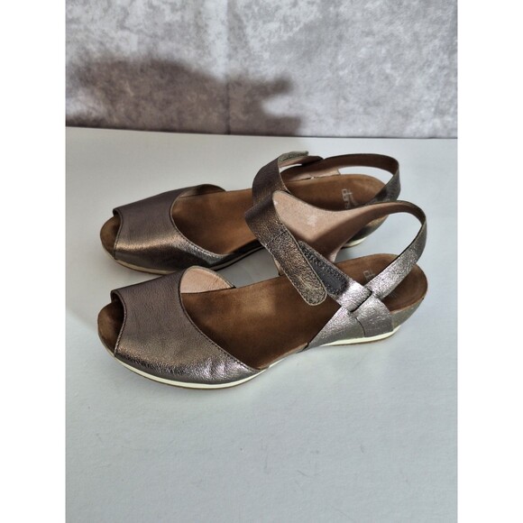 Dansko Vera Sandals Sz 39 US 9 Metallic Pewter Peep Toe Adjustable Strap Casual - Picture 5 of 14
